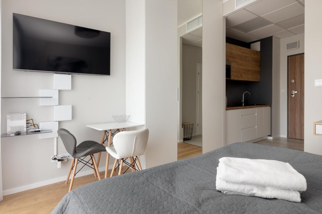 Wola Chic Silver Studio Варшава Екстер'єр фото